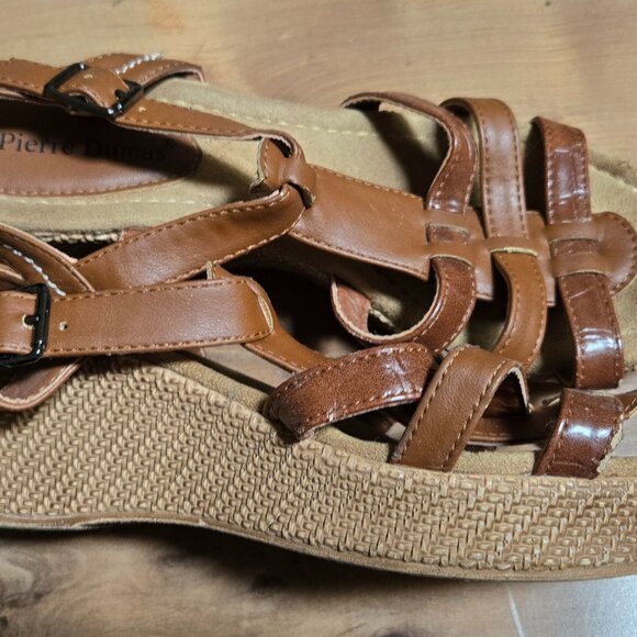 Pierre Dumas wedge - Picture 1 of 1
